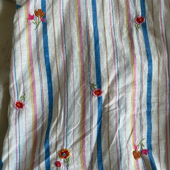 Anthropologie buttondown - Picture 4 of 6